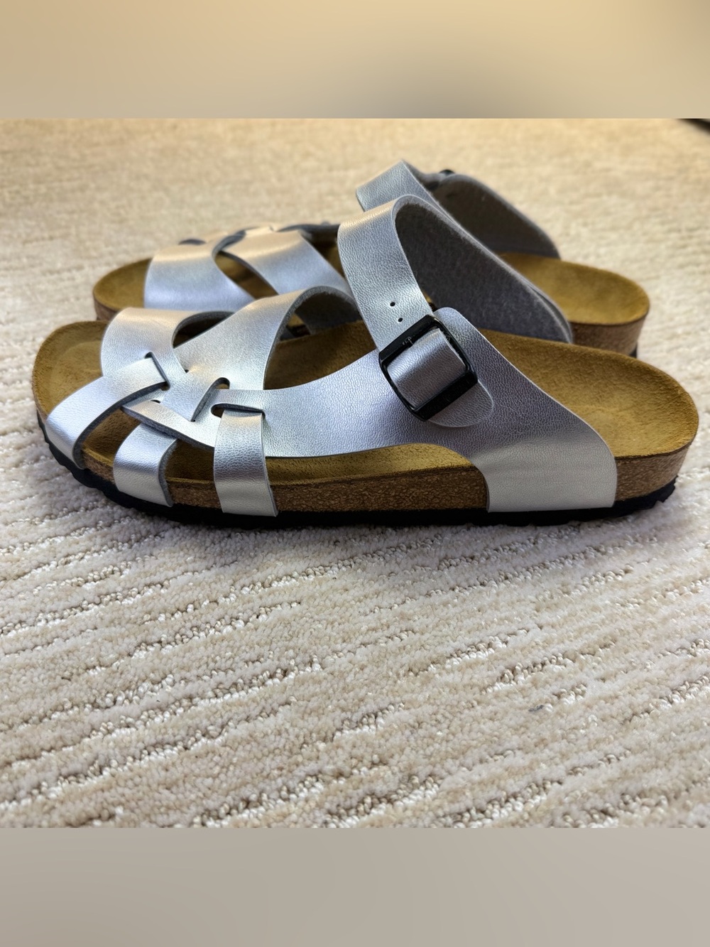 Like new Birkenstock Pisa metallic silver strap sandals - Picture 3 of 12